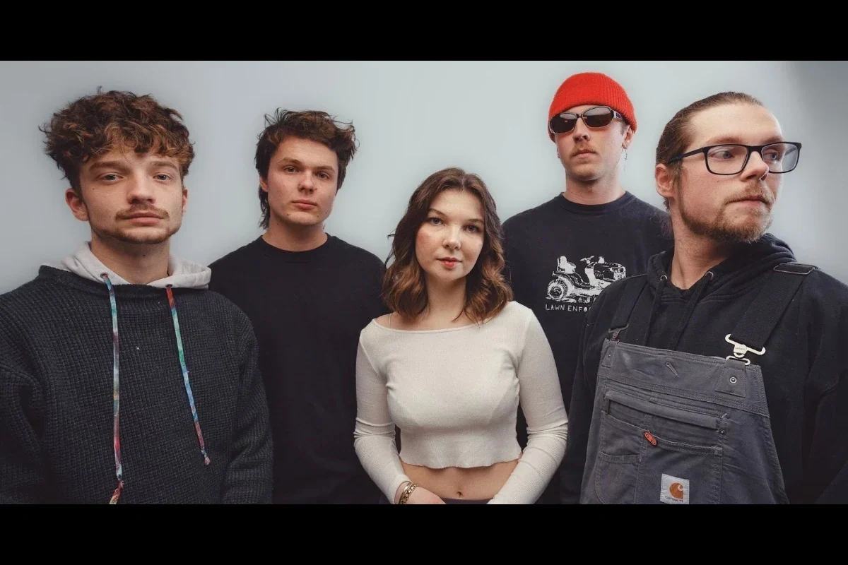 Promotional image for Cigarettes @ Sunset at Georgia Theatre